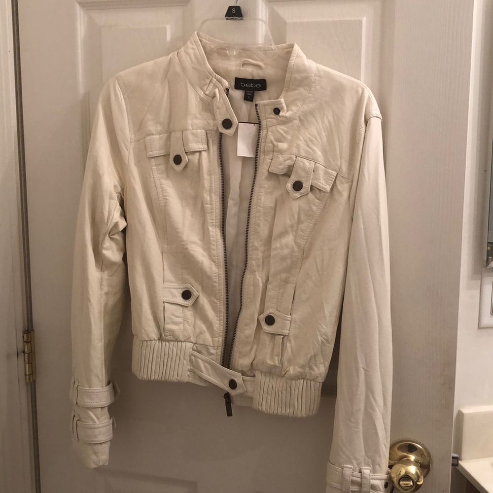 Jacket - Picture 1 of 2